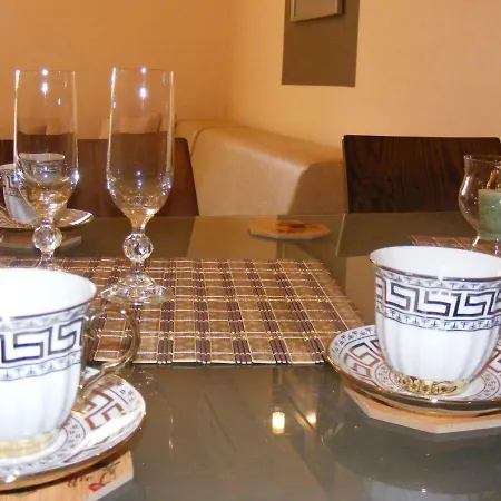 Luxury Nora Center *